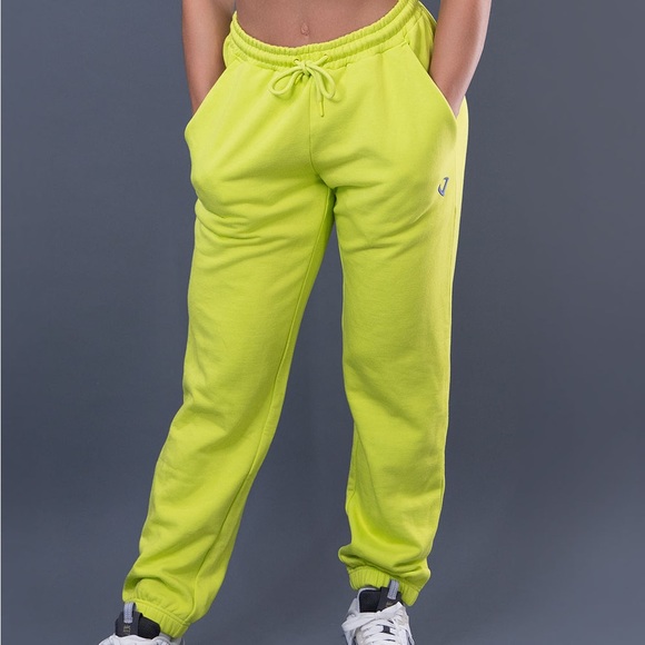 Neon jogger hoodie set Violatethedresscode - Picture 6 of 9